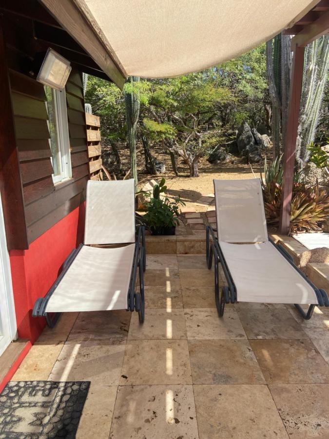 Cozy Studio With Private Spa Oranjestad Ngoại thất bức ảnh