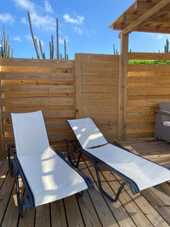 Cozy Studio With Private Spa Oranjestad Ngoại thất bức ảnh